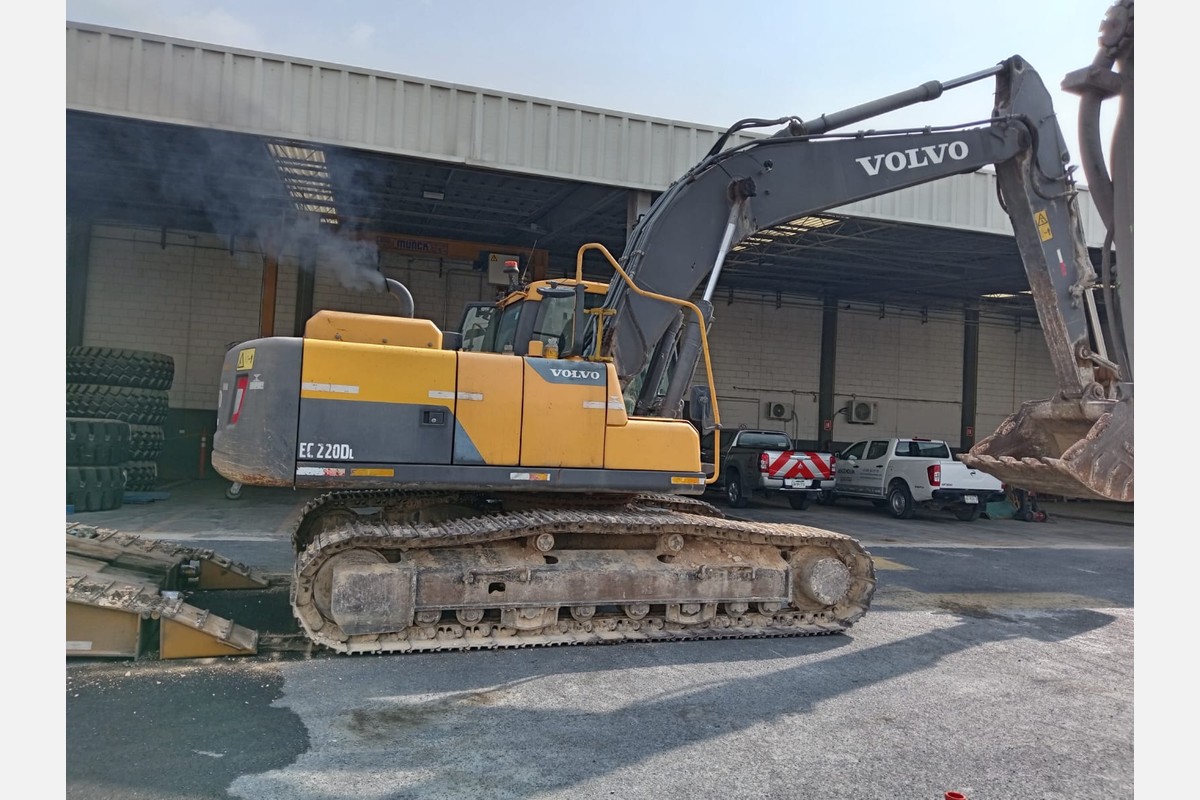 Mining Equipment Transport (Volvo)